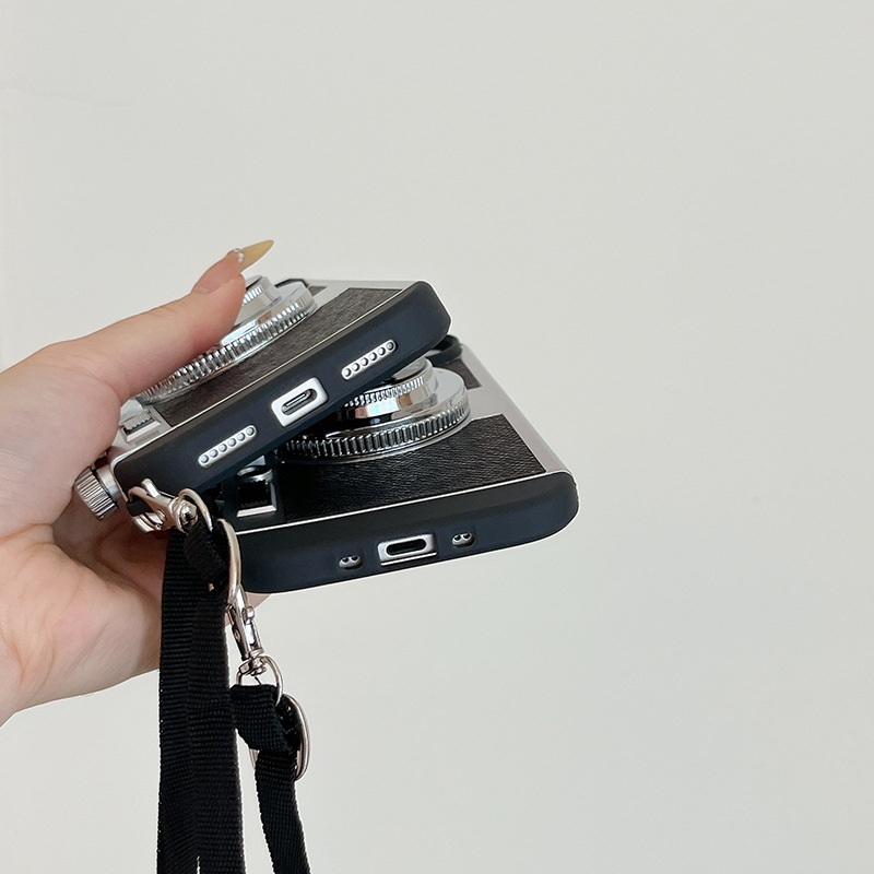 Emily in Paris Vintage Camera  - Vintage Items ulasan dan harga